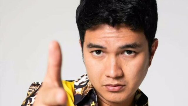 Cara Jualan Aldi Taher de Luar Nalar Tapi Laku Keras, Strategi Suksesnya Sampai Bikin Raditya Dika Melongo
