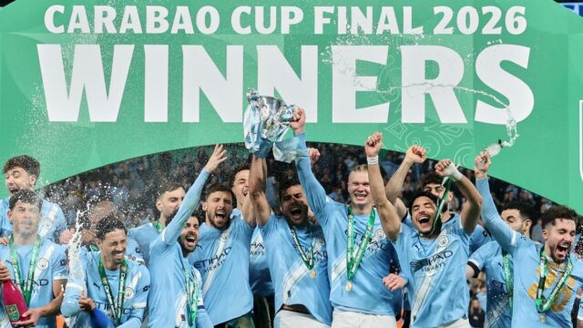 Carabao Cup: Manchester City vence o Arsenal e levanta o primeiro troféu em dois anos
