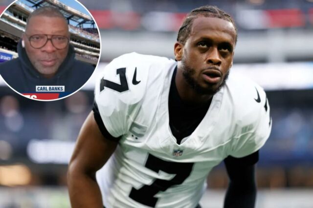 Geno Smith nº 7 do Las Vegas Raiders se estende em campo antes de uma NFL 