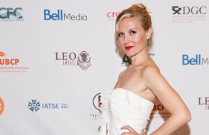 Carrie Anne Fleming, atriz de ‘Supernatural’, morre aos 51 anos Jessi Pierce (X)