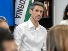 Cartas: Os eleitores deveriam rejeitar Mahan e sua trilha de trabalhos inacabados Cartas: Os eleitores deveriam rejeitar Mahan e sua trilha de trabalhos inacabados