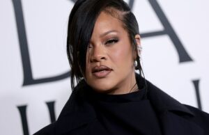 Casa de Rihanna em Beverly Hills alvo de tiroteio enquanto ela estava lá dentro; Mulher levada sob custódia Casa de Rihanna em Beverly Hills alvo de tiroteio enquanto ela estava lá dentro; Mulher levada sob custódia
