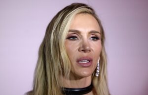 Charlotte Flair atira de volta contra Tom Brady após WWE Trash Talk Charlotte Flair during WrestleMania After Dark in Las Vegas