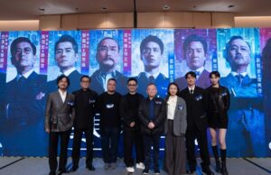 Chow Yun-fat, Aaron Kwok, Tony Leung Ka-fai e Louis Koo lideram o conjunto em ‘Guerra Fria 1994’, revelado no Hong Kong FilMart Chow Yun-fat, Aaron Kwok, Tony Leung Ka-fai e Louis Koo lideram o conjunto em 'Guerra Fria 1994', revelado no Hong Kong FilMart