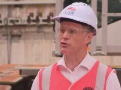 Chris Minns define um cronograma para sua aposentadoria política Chris Minns fez o anúncio em uma coletiva de imprensa hoje.