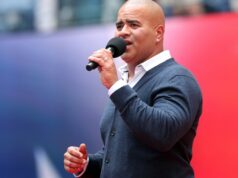 Christopher Jackson, de Hamilton, falha no hino nacional do NY Mets As melhores apresentações do hino nacional da World Series de todos os tempos