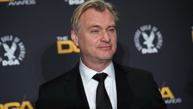 Christopher Nolan presta homenagem a David Keighley da Imax, pioneiro do cinema de grande formato, no Kodak Film Awards
