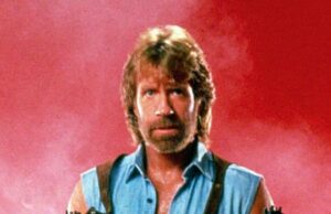 Chuck Norris deu um soco neste artigo ao sol Chuck Norris, herói de filmes de ação e memespiração.
