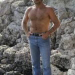 O lendário ator Chuck Norris morreu aos 86 anos após uma emergência médica repentina no Havaí