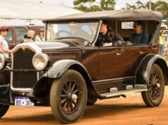 Cidade traz de volta o amado salão do automóvel: ‘cargas’ de equipamentos vintage em exibição Cidade traz de volta o amado salão do automóvel: 'cargas' de equipamentos vintage em exibição
