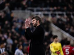 Cinco razões pelas quais os fãs do Man Utd não deveriam entrar em pânico após a primeira derrota de Michael Carrick Cinco razões pelas quais os fãs do Man Utd não deveriam entrar em pânico após a primeira derrota de Michael Carrick