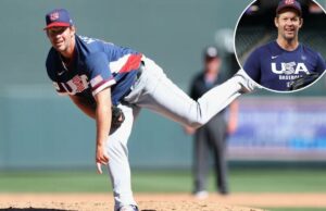 Clayton Kershaw foi removido da escalação do WBC para encerrar oficialmente sua carreira no beisebol O arremessador substituto Clayton Kershaw nº 22 do time dos Estados Unidos arremessa contra o Colorado Rockies durante a quarta entrada do jogo de exibição da MLB em Salt River Fields no Talking Stick em 04 de março de 2026 em Scottsdale, Arizona.