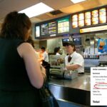 Clientes do McDonald's fartos de cobranças surpresa em pedidos on-line: 'É uma fraude'