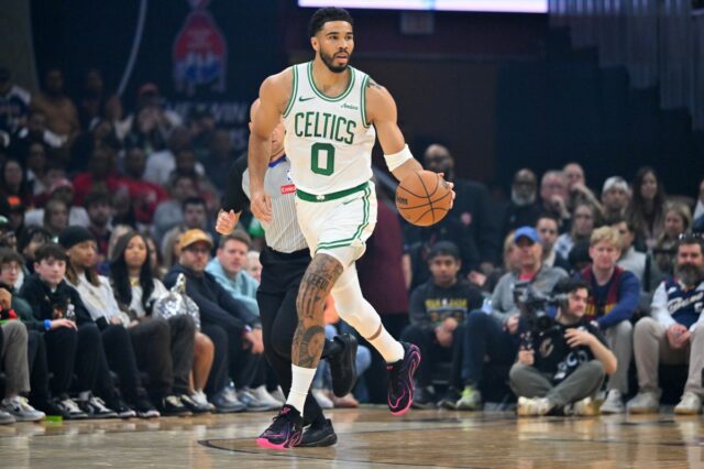 Código promocional do quadro-negro NEWSWEEK: ganhe bônus de $ 100 para Celtics-Spurs e escolhas da NBA
