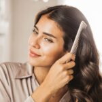 Combatendo a queda de cabelo? Este soro melhora o crescimento, o volume e a vida