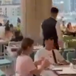 Comensais fogem de restaurante em Dubai após confundirem canhão do Ramadã com explosão de bomba