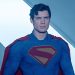 Comic-Con: Her Universe Fashion Show se une à Warner Bros. para passarela inspirada em DCU (EXCLUSIVO)