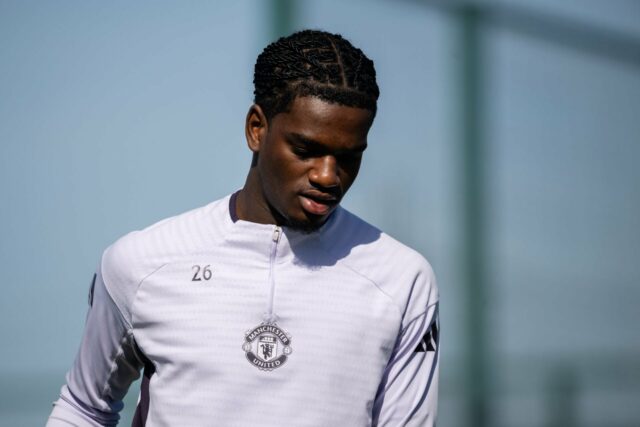 Como Ayden Heaven se saiu na Inglaterra Sub-20 x Itália após convocação para treinamento da equipe sênior
