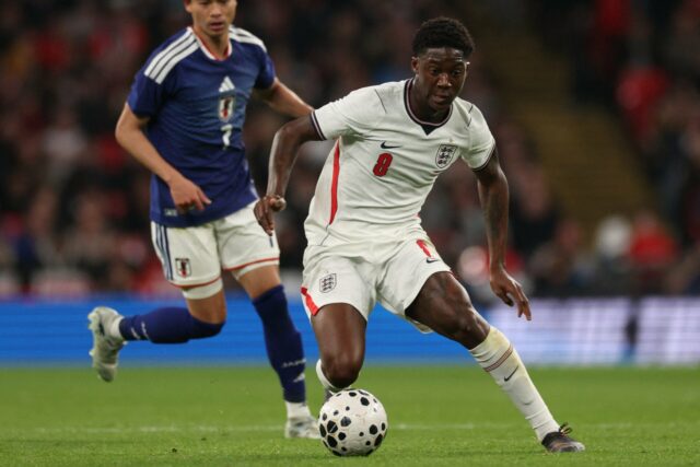 Como Kobbie Mainoo se saiu na derrota da Inglaterra por 1 a 0 contra o Japão
