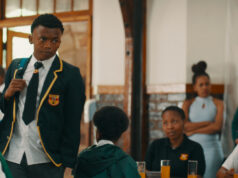 Como as indústrias africanas de ecrãs estão a recorrer à tecnologia — e umas às outras — para se adaptarem à turbulência do mercado: “Cada luta é uma nova luta” Como as indústrias africanas de ecrãs estão a recorrer à tecnologia — e umas às outras — para se adaptarem à turbulência do mercado: “Cada luta é uma nova luta”