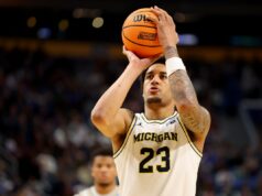 Como assistir Michigan vs Alabama: transmissão ao vivo do torneio da NCAA gratuitamente, Sweet 16, canal de TV Como assistir Michigan vs Alabama: transmissão ao vivo do torneio da NCAA gratuitamente, Sweet 16, canal de TV