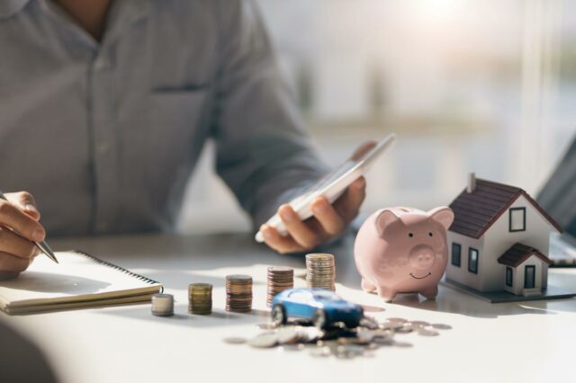 Como evitar perder a sua casa quando o seu rendimento cai – e a incerteza económica se torna realidade
