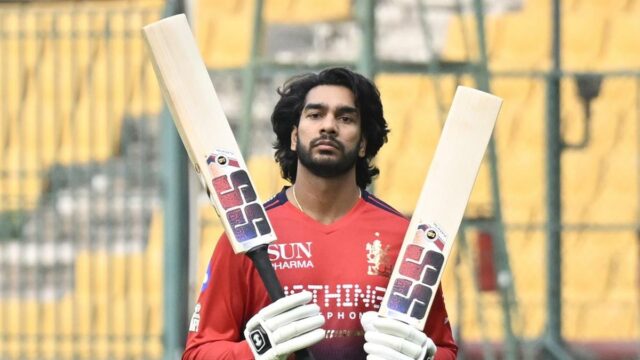 Como o RCB pode aproveitar as habilidades de Venkatesh Iyer Como o RCB pode aproveitar as habilidades de Venkatesh Iyer enquanto se prepara para defender o título do IPL