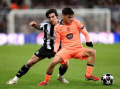 Como o alvo do Man United, Sandro Tonali, se saiu contra Pedri no meio-campo no confronto da Liga dos Campeões do Newcastle Como o alvo do Man United, Sandro Tonali, se saiu contra Pedri no meio-campo no confronto da Liga dos Campeões do Newcastle