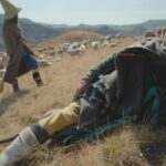 Como o diretor Carl Houston Mc Millan moveu montanhas e se preparou para uma caverna para colocar Lesoto no mapa com ‘Kabelo’