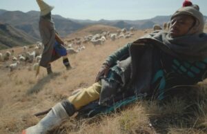 Como o diretor Carl Houston Mc Millan moveu montanhas e se preparou para uma caverna para colocar Lesoto no mapa com ‘Kabelo’ Como o diretor Carl Houston Mc Millan moveu montanhas e se preparou para uma caverna para colocar Lesoto no mapa com ‘Kabelo’