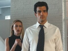 Como o final de ‘Love Story’ abordou JFK Jr., as mortes de Carolyn após o acidente? Naomi Watts como Jackie Kennedy