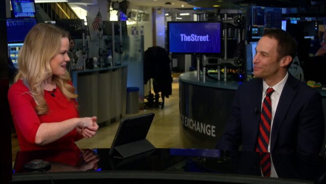 Compre o mergulho ou espere? Como os profissionais estão investindo agora
