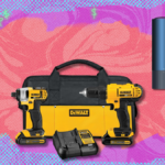 Conjunto de chave de perfuração sem fio Dewalt 20V MAX em fundo branco