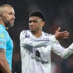 'Consequência infeliz': veredicto de Dermot Gallagher sobre Man Utd ter pênalti negado após incidente com Amad