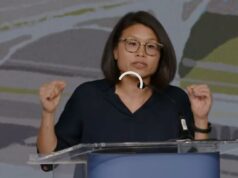 ‘Conserte o áudio!’ O debate sobre DSA se transforma em um desastre online enquanto a transmissão ao vivo interrompida provoca revolta nos espectadores 'Conserte o áudio!' O debate sobre DSA se transforma em um desastre online enquanto a transmissão ao vivo interrompida provoca revolta nos espectadores