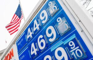 Consumidores dos EUA expressam consternação com o aumento dos preços do gás após ataque ao Irã Consumidores dos EUA expressam consternação com o aumento dos preços do gás após ataque ao Irã