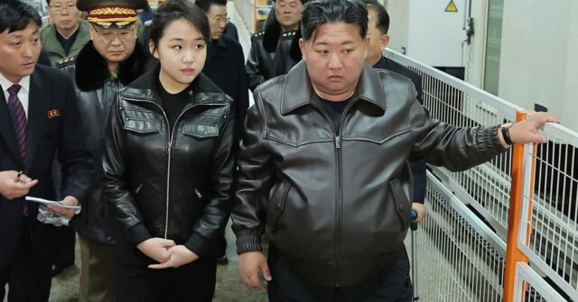 Coreia do Norte dispara projétil não identificado em direção ao mar, diz Seul
