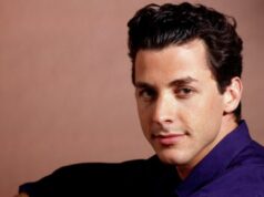 Corey Parker, ator de ‘Will & Grace’ e ‘Friday the 13th: A New Beginning’, morre aos 60 anos Corey Parker, ator de 'Will & Grace' e 'Friday the 13th: A New Beginning', morre aos 60 anos