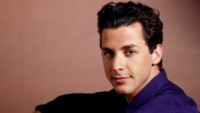 Corey Parker, ator de 'Will & Grace' e 'Friday the 13th: A New Beginning', morre aos 60 anos

