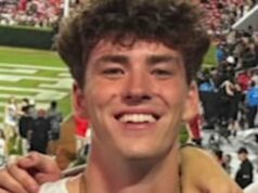 Corpo encontrado na Espanha é identificado como estudante universitário James Gracey Sarah Stacey Mugshot Credit Departamento de Polícia Metropolitana de Nashville