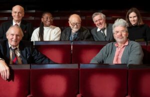 Criador de ‘Sim, ministro’ sobre o encerramento da franquia com ‘Sinto muito, primeiro-ministro’ e comédia na era Trump: é ‘verdadeiramente além da sátira’ Criador de 'Sim, ministro' sobre o encerramento da franquia com 'Sinto muito, primeiro-ministro' e comédia na era Trump: é 'verdadeiramente além da sátira'