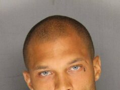 ‘Criminoso gostoso’ Jeremy Meeks não pôde ver sua família na prisão depois que os superfãs receberam muitos passes de visitantes 'Criminoso quente' Jeremy Meeks refletiu sobre as consequências imediatas de sua foto se tornar viral em 2014, depois que o Departamento de Polícia de Stockton a postou em sua página do Facebook