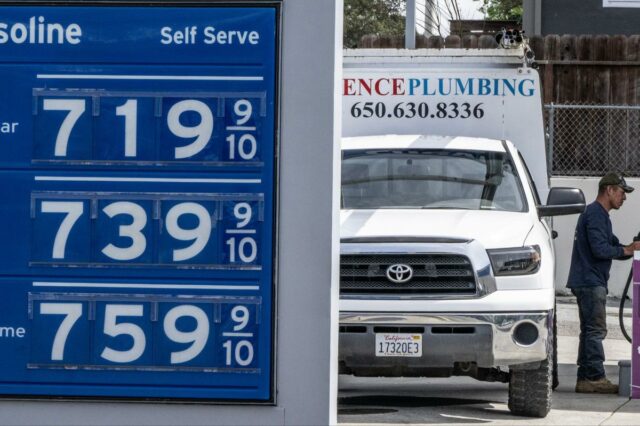 Crise de combustível deve causar estragos nas férias de verão Crise de combustível deve causar estragos nas férias de verão enquanto CEO emite alerta urgente