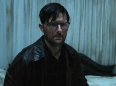 Crítica de ‘Hokum’: Adam Scott está preso em um hotel irlandês assombrado em um terror efetivamente enervante, mas complicado Crítica de 'Hokum': Adam Scott está preso em um hotel irlandês assombrado em um terror efetivamente enervante, mas complicado