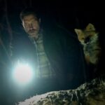 Crítica de 'The Fox': Jai Courtney-Emily Browning Dark Comedy Has Bite