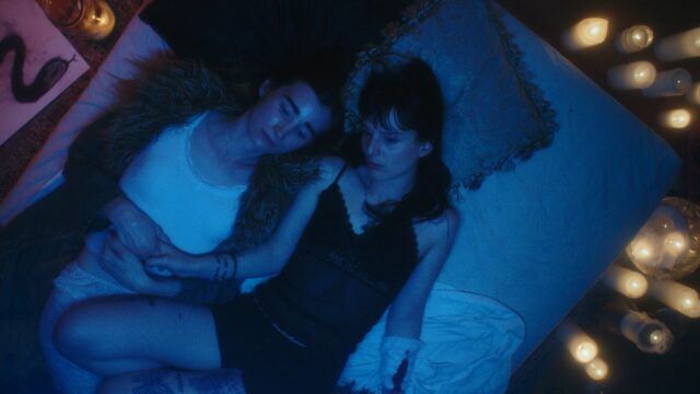 Crítica de 'The Serpent's Skin': Lo-Fi Trans Fantasy prova que a contracultura reina suprema
