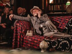 Crítica de ‘Tru’ Off Broadway: Jesse Tyler Ferguson trabalha duro para tornar Truman Capote um verdadeiro chato Ulster Americano