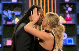 Cronograma do relacionamento de Victor e Christine por dentro do amor é cego Vic-e-Christine-Timeline-Inline-Love_Is_Blind_n_S10_E11_00_32_23_12R