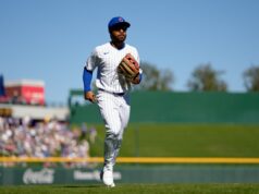 Cubs enviam recém-chegado campeão da World Series para menores Cubs enviam recém-chegado campeão da World Series para menores