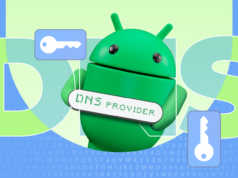 DNS privado no Android é fácil de ignorar, mas eu uso mesmo assim Mascote Android com uma lupa ao lado de um smartphone Samsung.